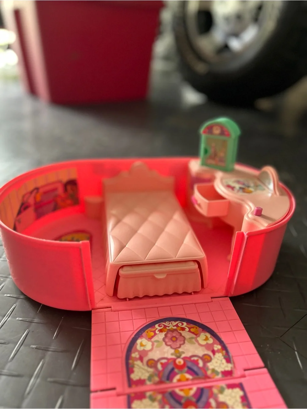 Vintage Barbie Pop-Up Playhouse